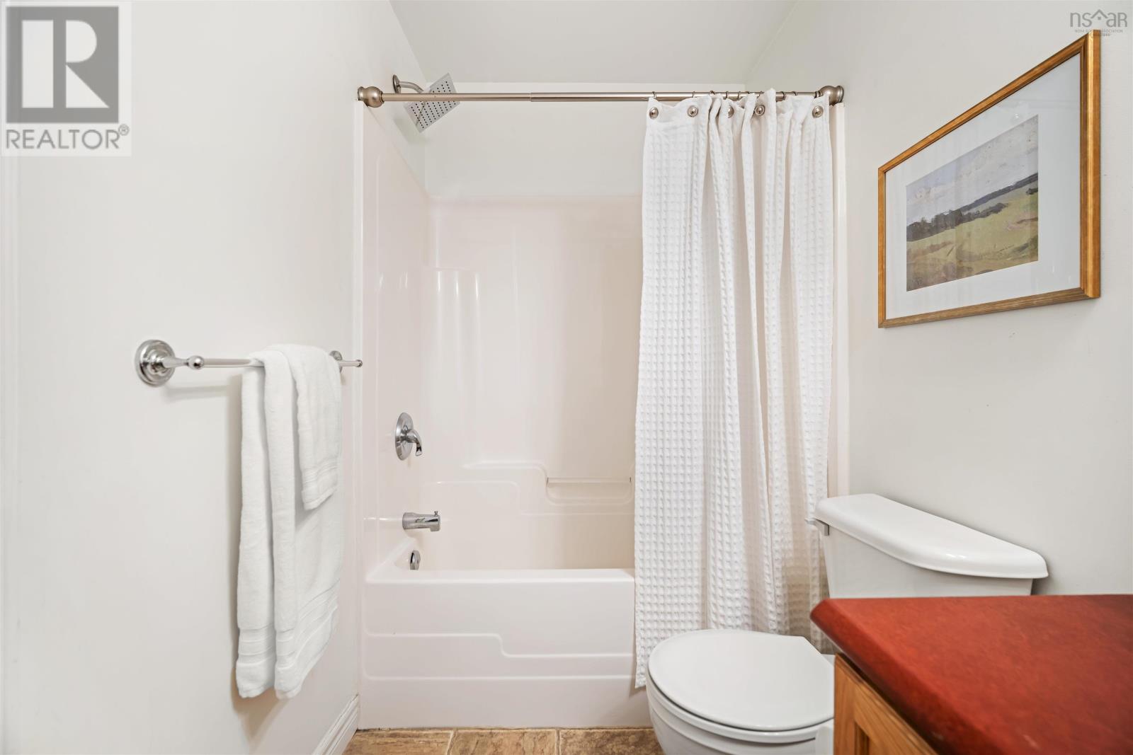 3752 Memorial Drive, Halifax, Nova Scotia  B3K 6R6 - Photo 33 - 202607830