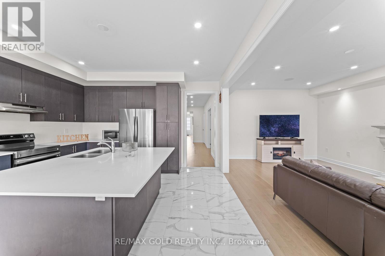 105 Walker Road W, Caledon (Caledon East), Ontario  L7C 4M9 - Photo 19 - W13017174