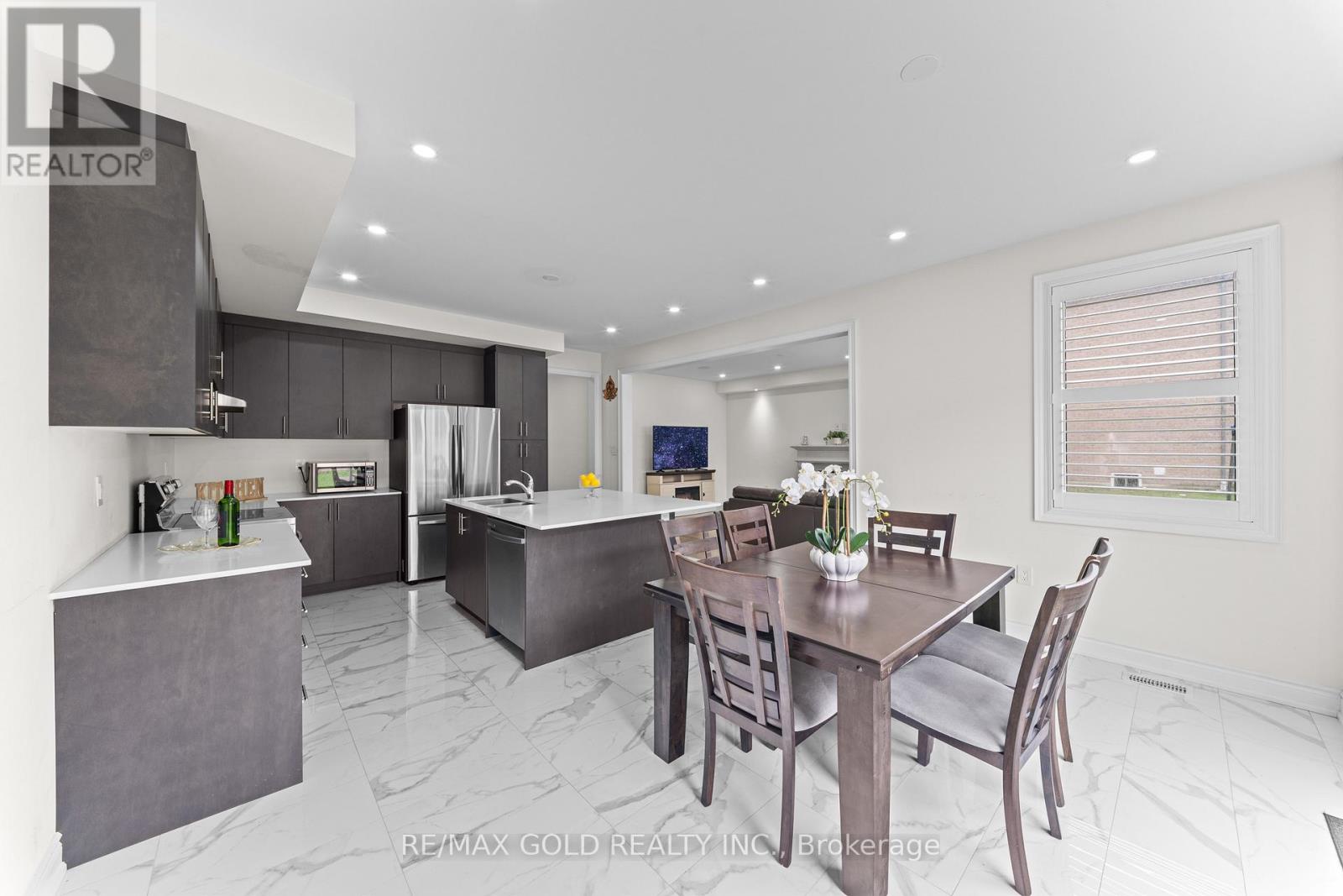 105 Walker Road W, Caledon (Caledon East), Ontario  L7C 4M9 - Photo 26 - W13017174