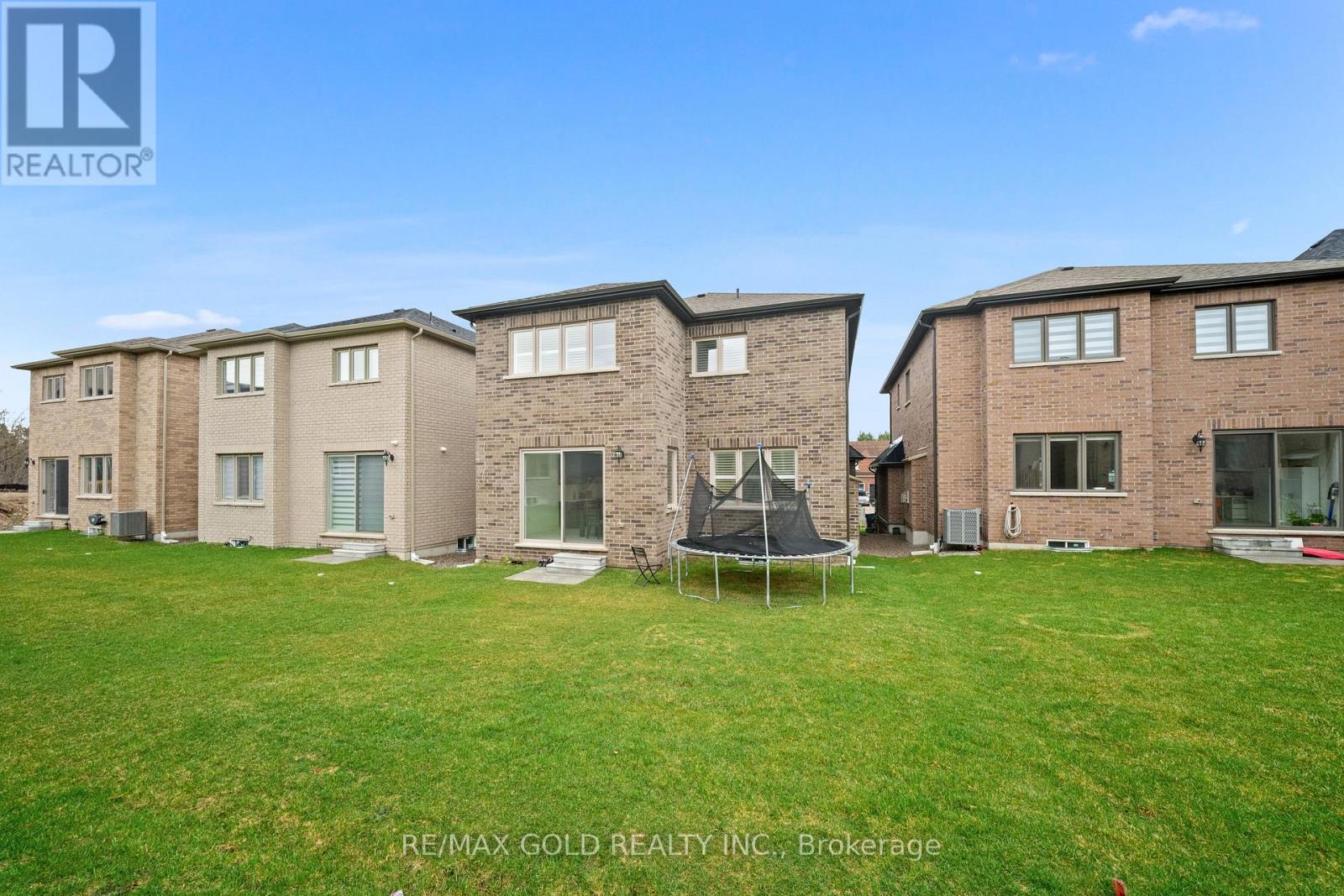 105 Walker Road W, Caledon (Caledon East), Ontario  L7C 4M9 - Photo 50 - W13017174