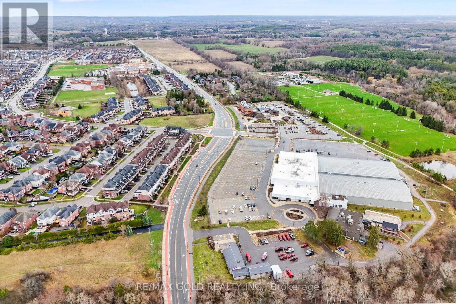 105 Walker Road W, Caledon (Caledon East), Ontario  L7C 4M9 - Photo 6 - W13017174