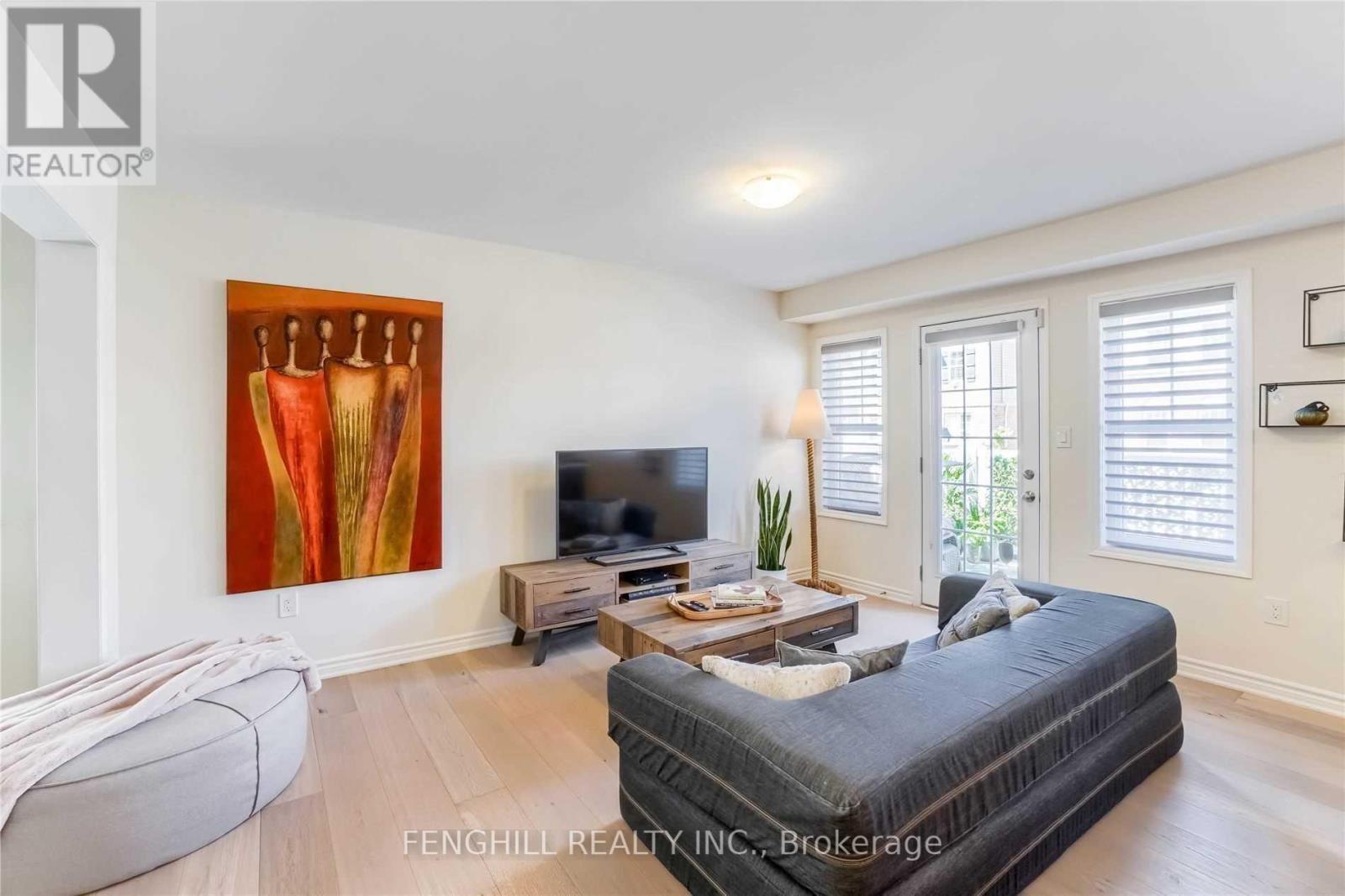 120 Gore Court, Milton (Fo Ford), Ontario  L9E 1G2 - Photo 6 - W13017178