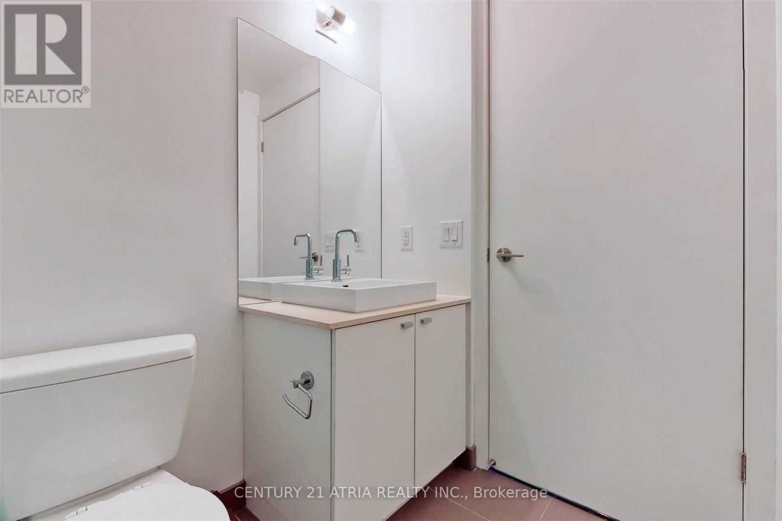 1208 - 105 The Queensway Avenue, Toronto (High Park-Swansea), Ontario  M6S 5B5 - Photo 17 - W13017188