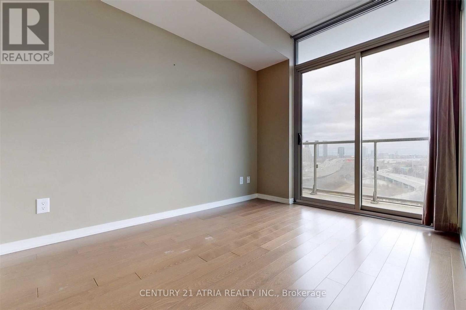 1208 - 105 The Queensway Avenue, Toronto (High Park-Swansea), Ontario  M6S 5B5 - Photo 8 - W13017188