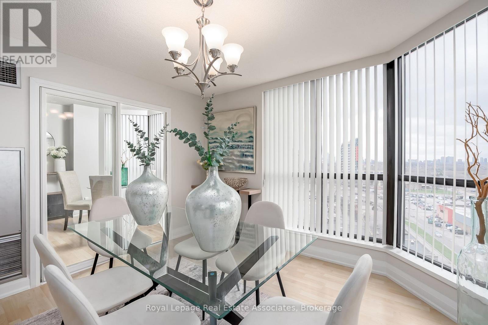 909 - 1155 Bough Beeches Boulevard, Mississauga (Rathwood), Ontario  L4W 4N2 - Photo 16 - W13017200