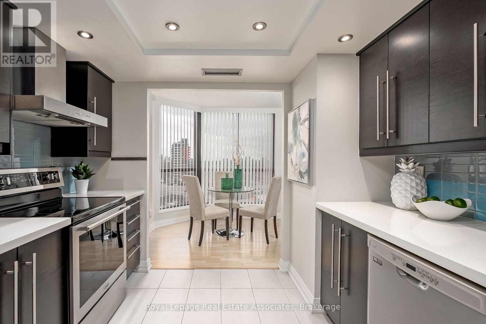 909 - 1155 Bough Beeches Boulevard, Mississauga (Rathwood), Ontario  L4W 4N2 - Photo 20 - W13017200