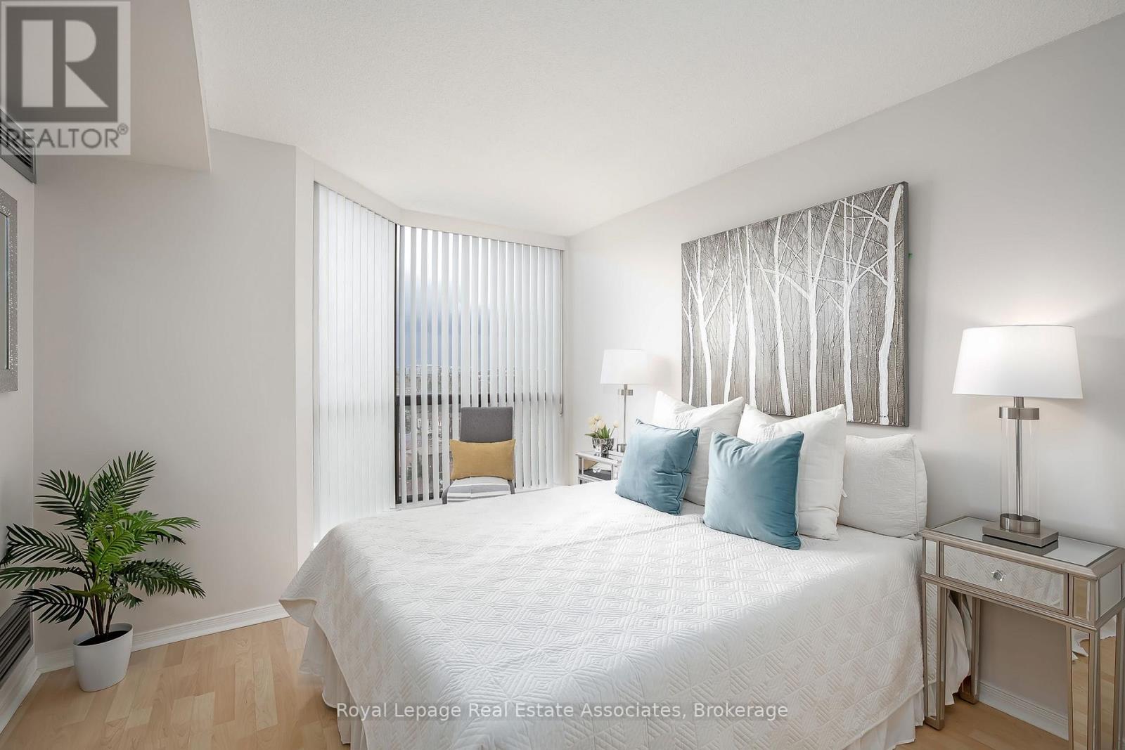 909 - 1155 Bough Beeches Boulevard, Mississauga (Rathwood), Ontario  L4W 4N2 - Photo 31 - W13017200