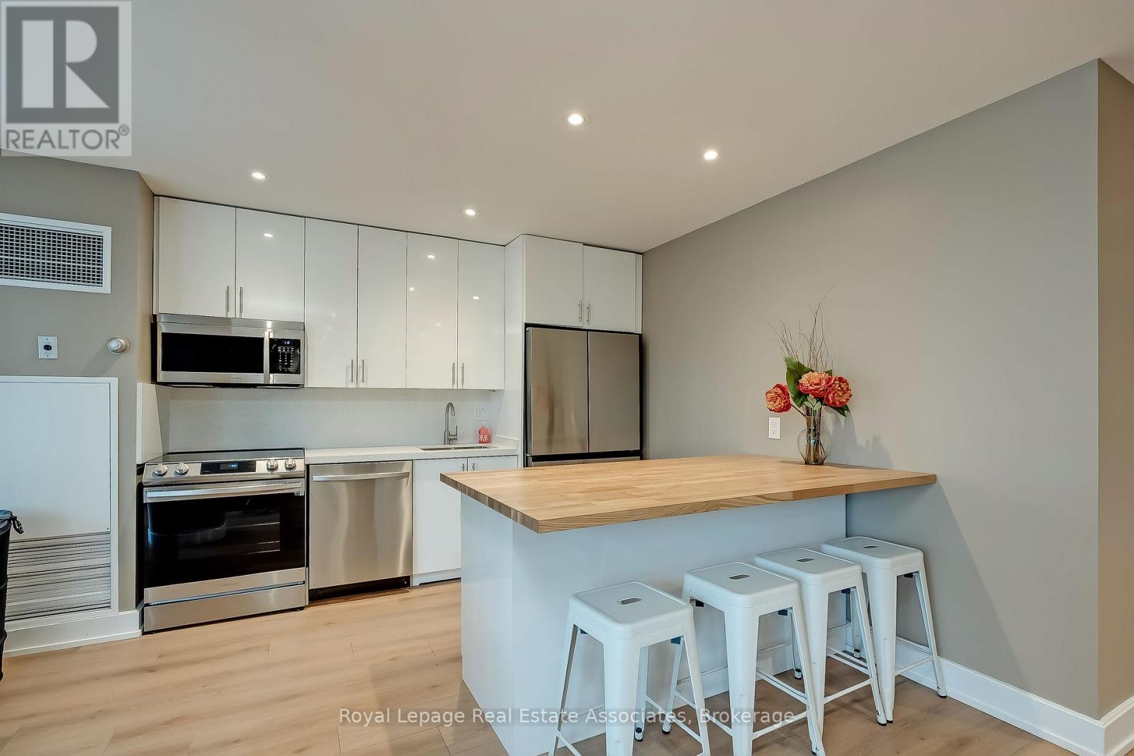 909 - 1155 Bough Beeches Boulevard, Mississauga (Rathwood), Ontario  L4W 4N2 - Photo 38 - W13017200