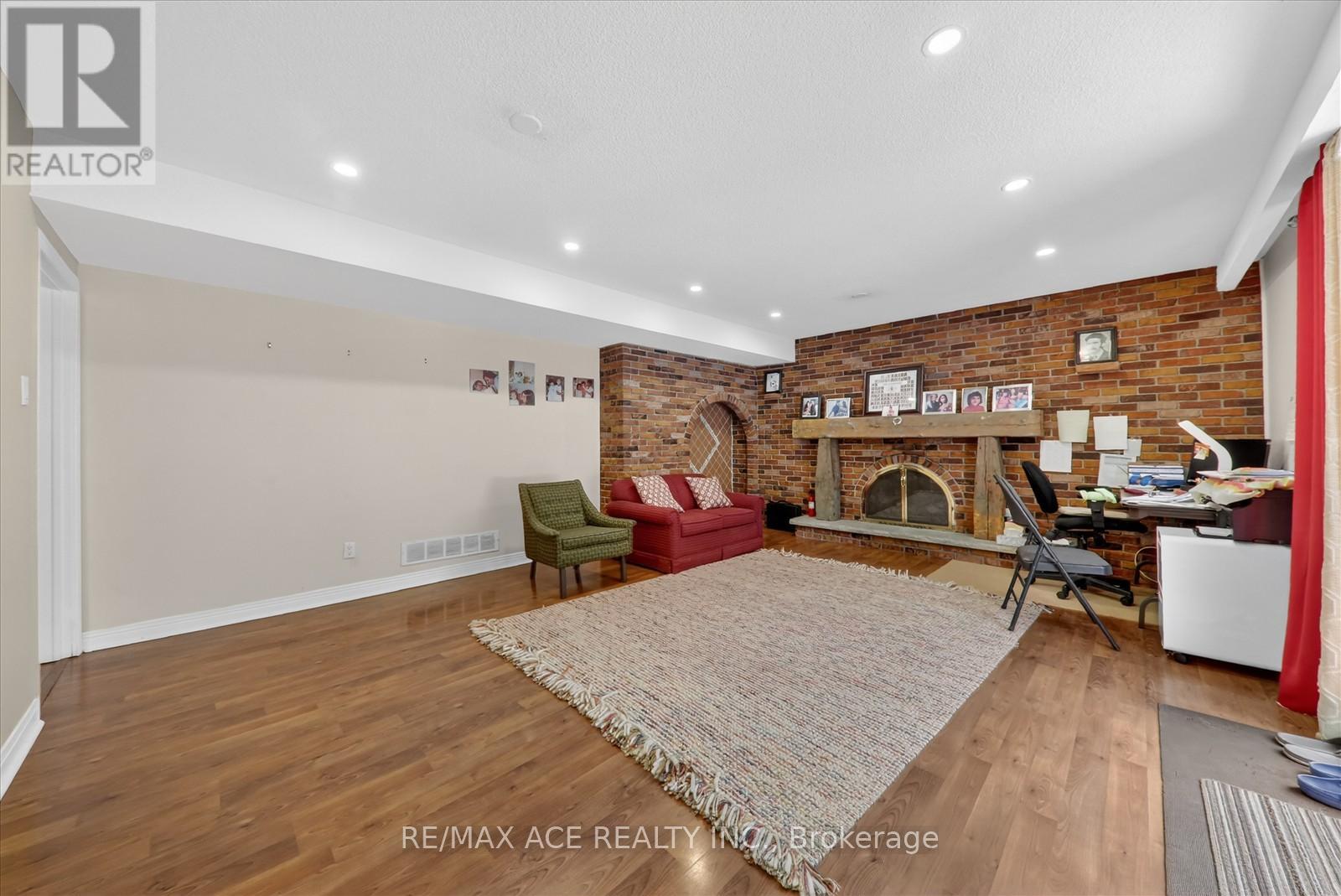 1719 Valentine Gardens, Mississauga (Clarkson), Ontario  L5J 1H4 - Photo 27 - W13017202