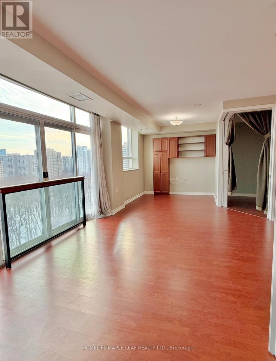 1304 - 200 Burnhamthorpe Road E, Mississauga (City Centre), Ontario  L5A 4L4 - Photo 7 - W13017206