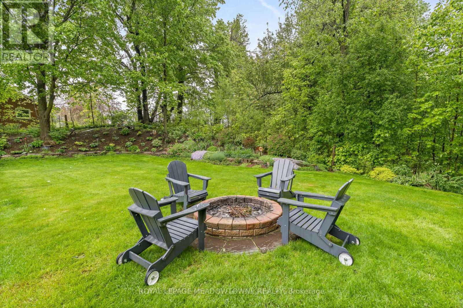 13609 Sixth Line, Halton Hills, Ontario  L0P 1H0 - Photo 49 - W12979508