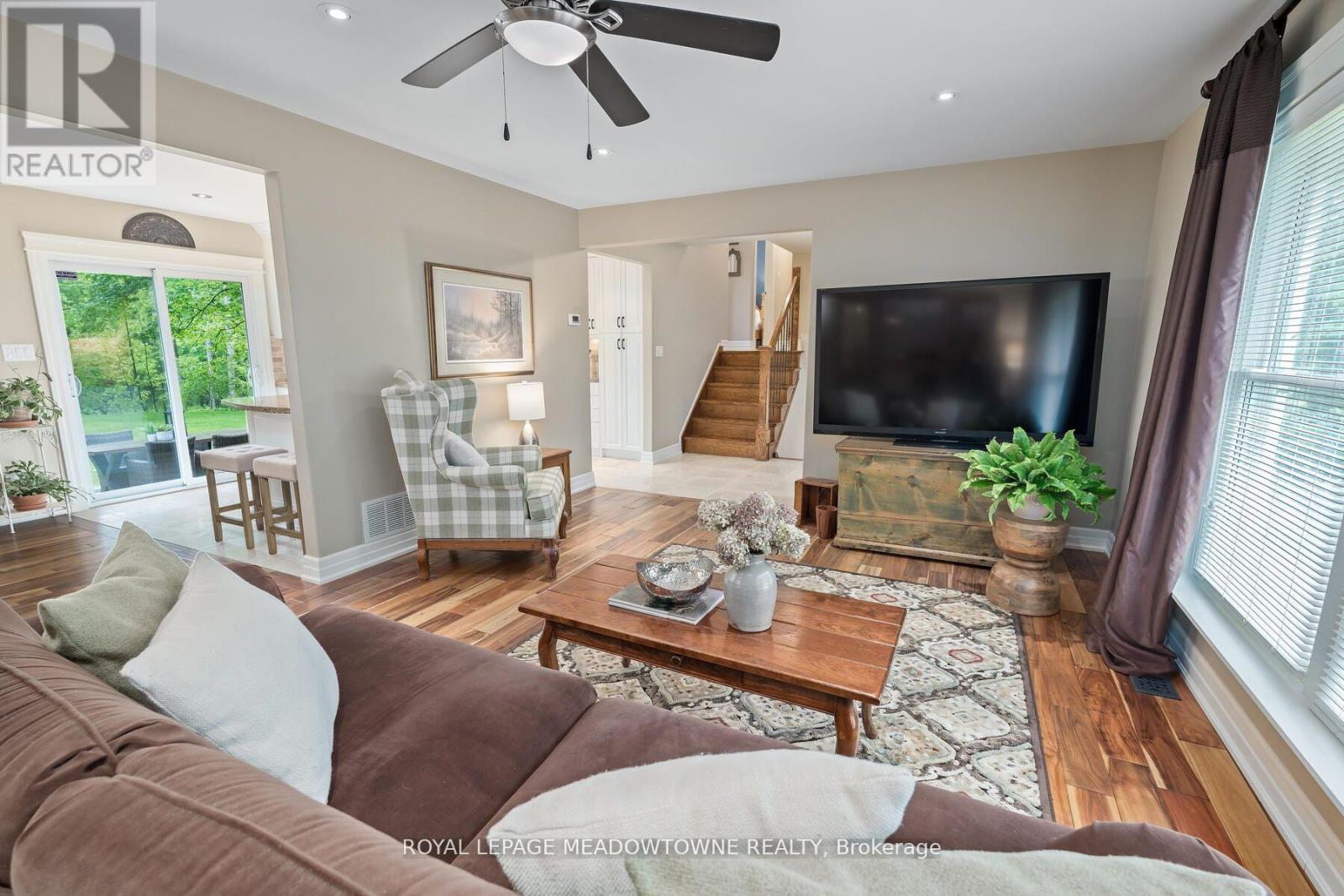 13609 Sixth Line, Halton Hills, Ontario  L0P 1H0 - Photo 8 - W12979508