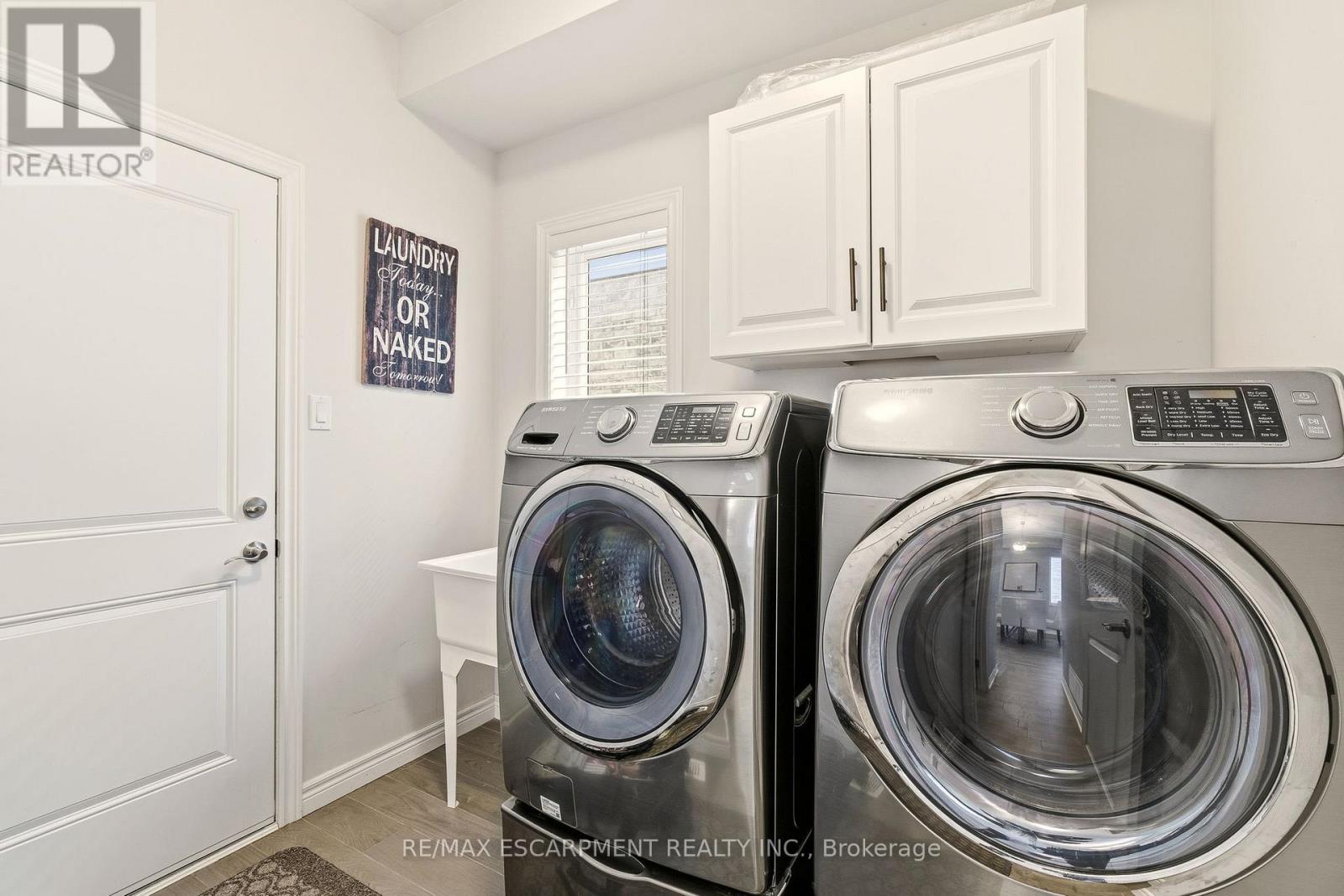 345 Festival Way, Hamilton, Ontario  L0R 1C0 - Photo 17 - X12822248