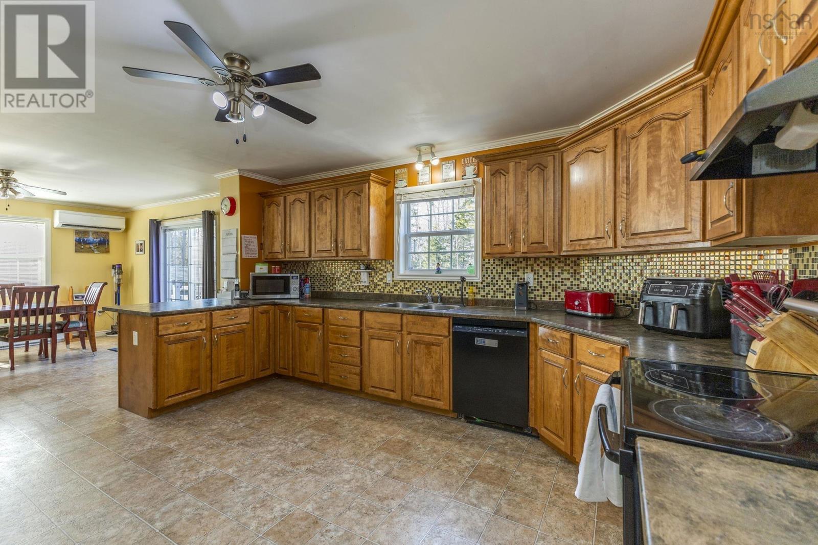 47 Macdonald Drive, Chance Harbour, Nova Scotia  B0K 1X0 - Photo 15 - 202607257