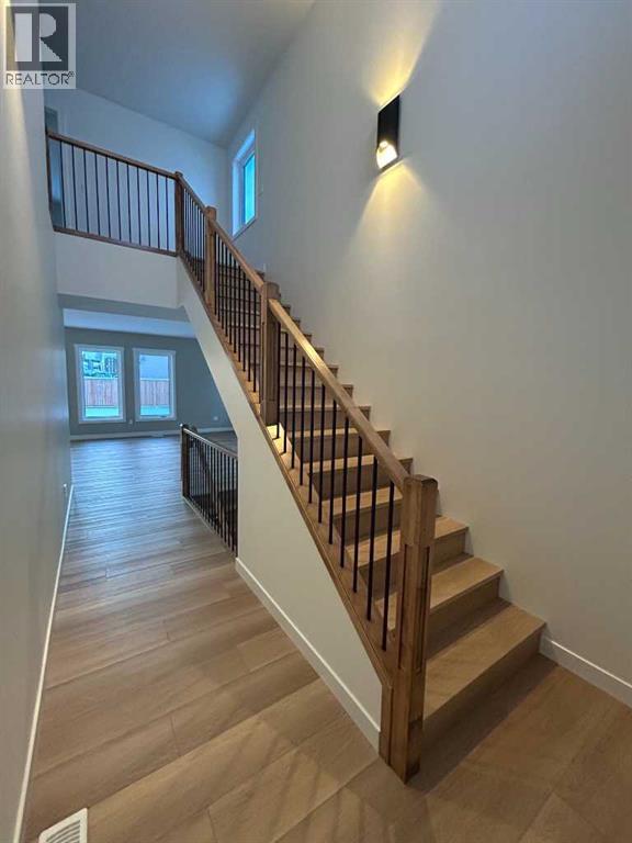 4 Williams Avenue, Olds, Alberta  T4H 0H1 - Photo 11 - A2292439