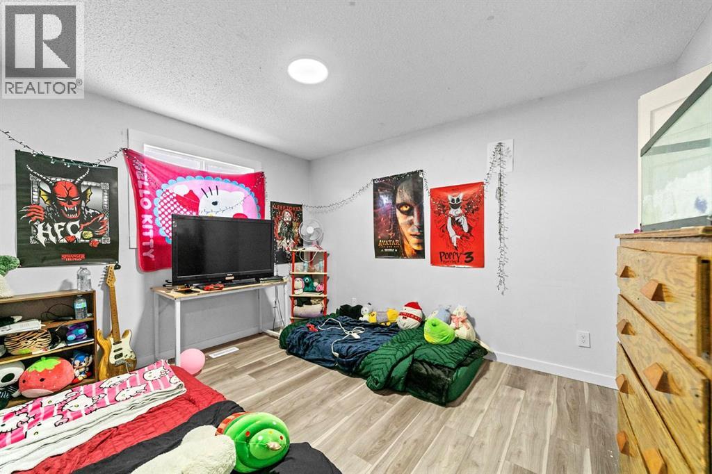 5444 50 Street, Camrose, Alberta  T4V 3A8 - Photo 10 - A2293652