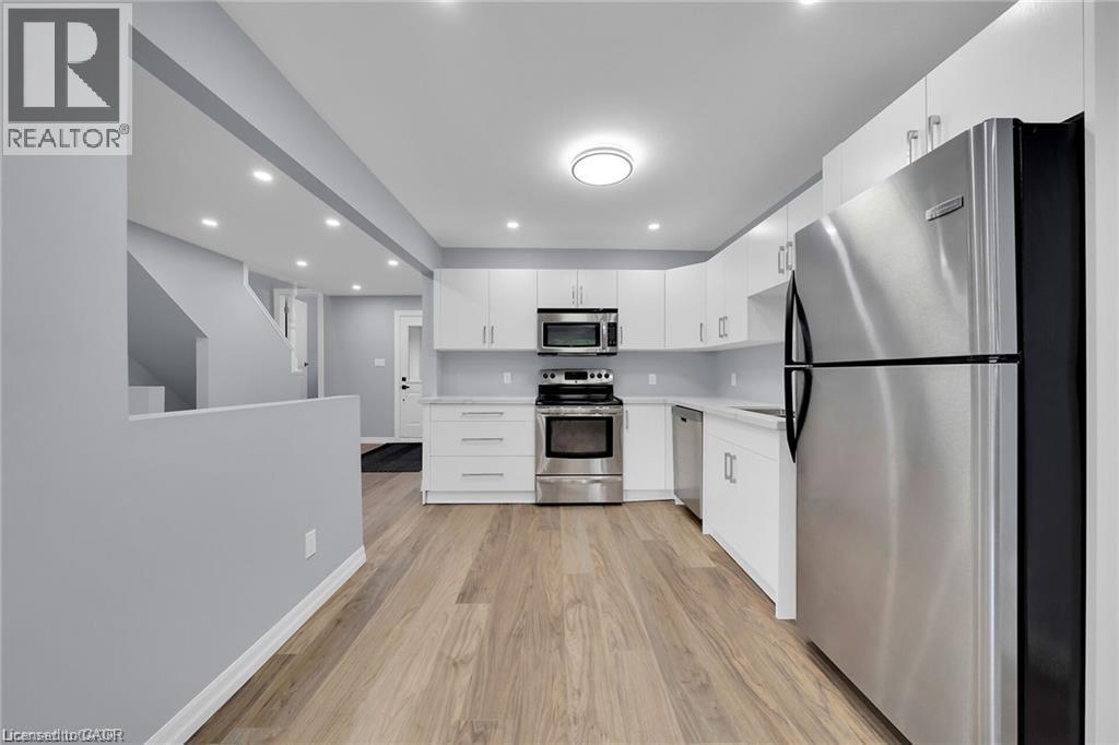 451 Woodview Road Unit# 4, Burlington, Ontario  L7N 2Z9 - Photo 11 - 40822074