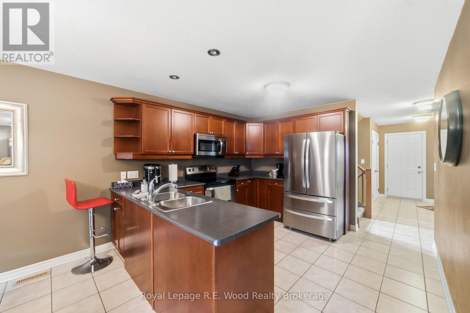 38 Langrell Avenue, Tillsonburg, Ontario  N4G 5X8 - Photo 7 - X13016434