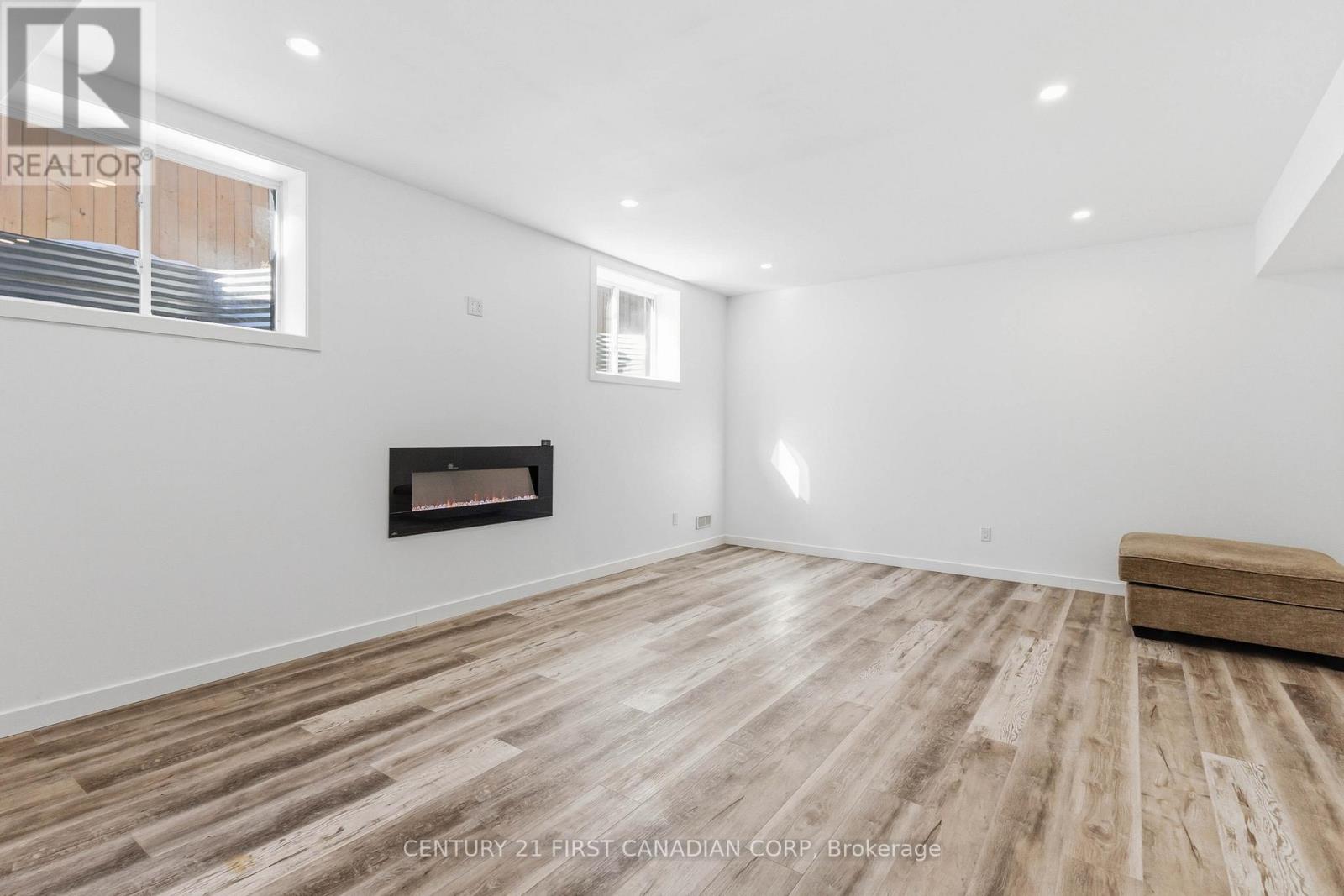 1647 Applerock Avenue, London North, Ontario  N6G 0X6 - Photo 35 - X12852032