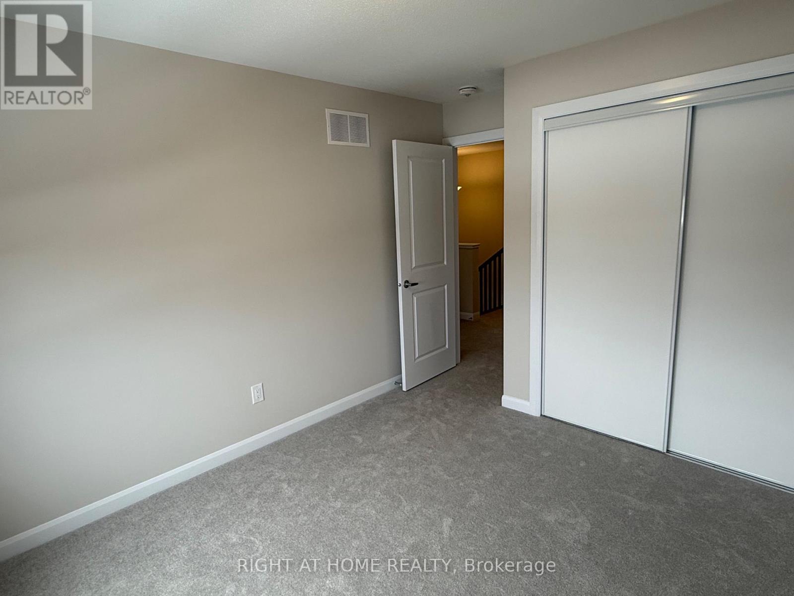 778 Jennie Trout Terrace, Ottawa, Ontario  K2W 0K7 - Photo 17 - X12831288