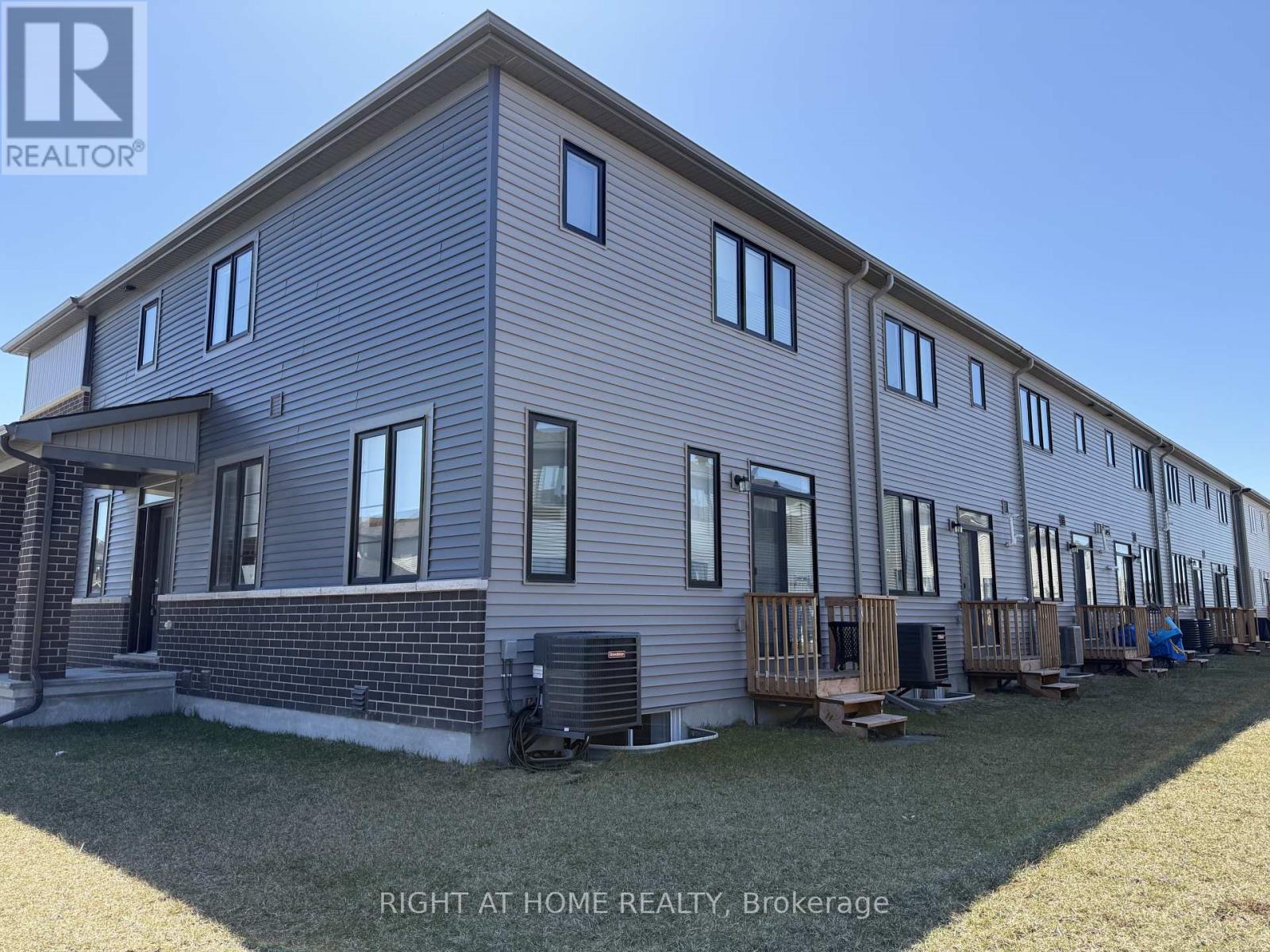 778 Jennie Trout Terrace, Ottawa, Ontario  K2W 0K7 - Photo 25 - X12831288