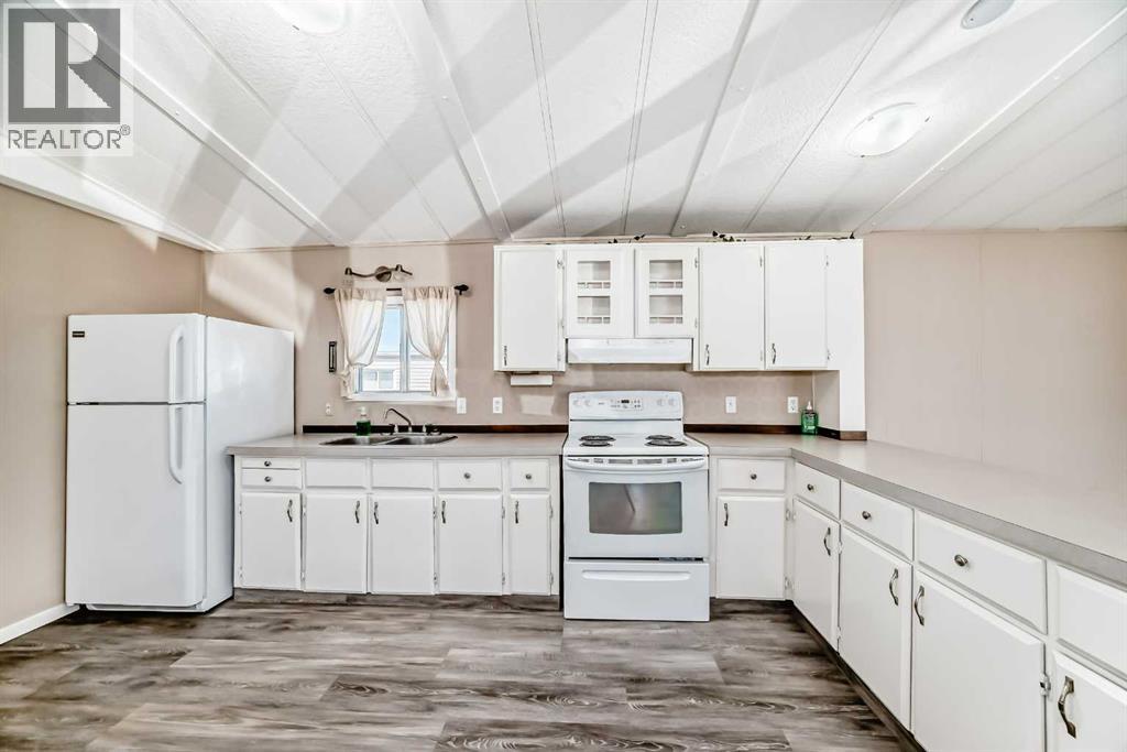 10, 1712 23 Street, Coaldale, Alberta  T1M 1K5 - Photo 4 - A2301796