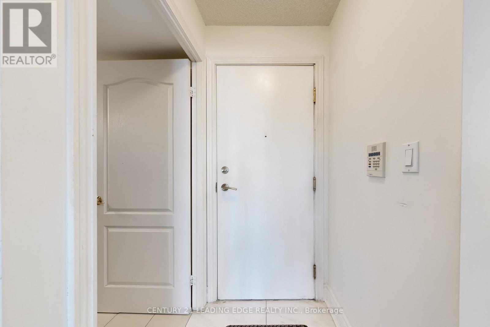 1201 - 5418 Yonge Street, Toronto, Ontario  M2N 6X4 - Photo 31 - C13017228