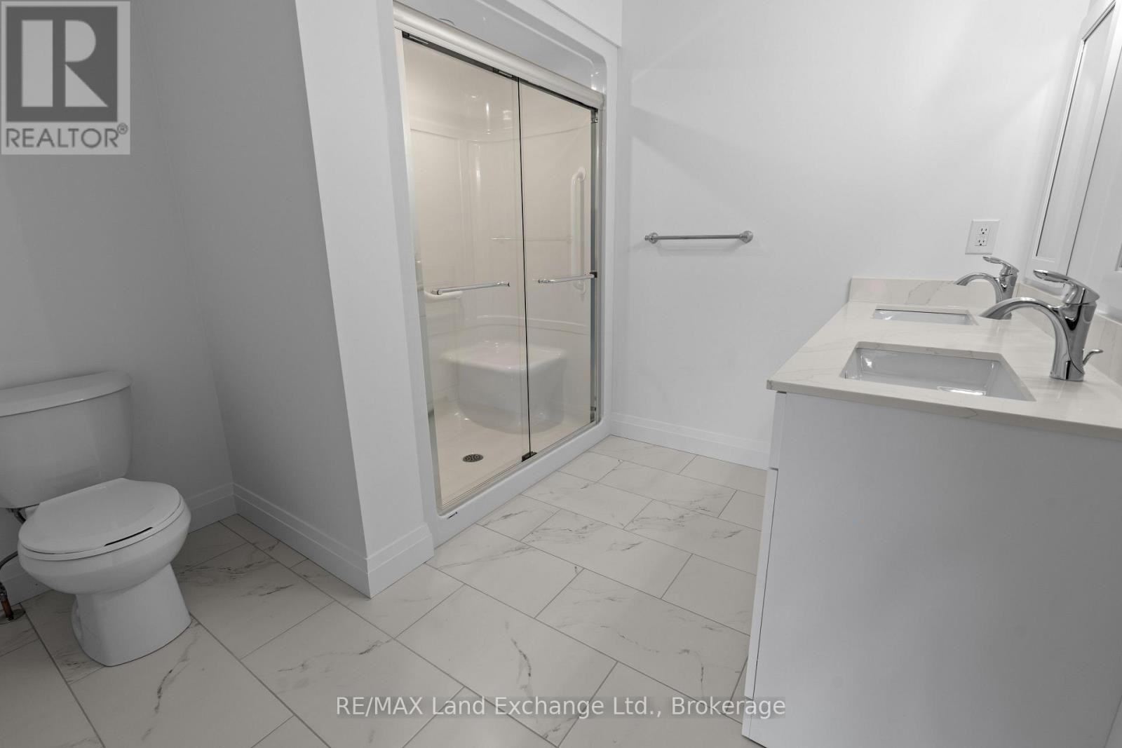 98 Eagle Court, Saugeen Shores, Ontario  N0H 2C3 - Photo 24 - X12151581