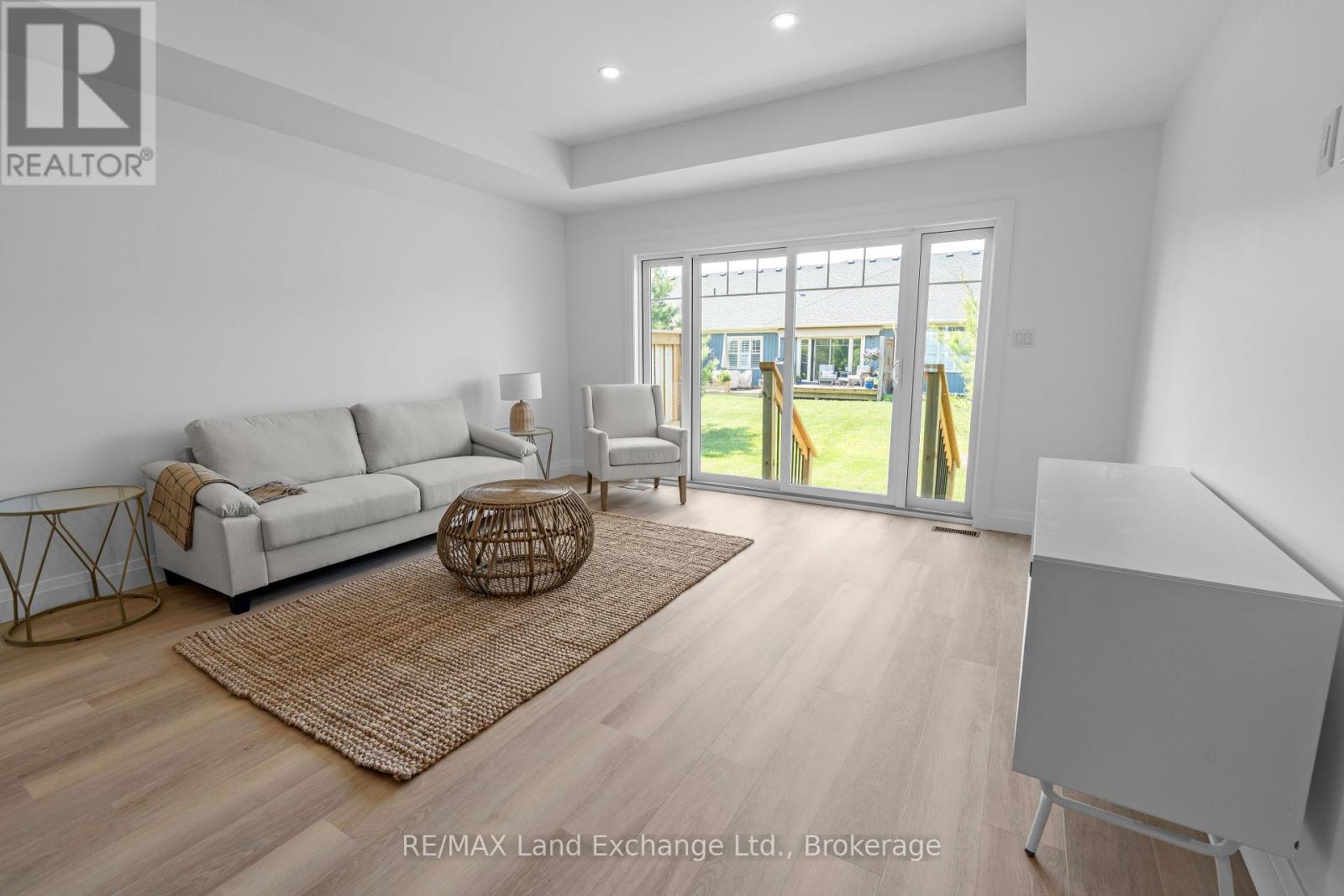 98 Eagle Court, Saugeen Shores, Ontario  N0H 2C3 - Photo 26 - X12151581