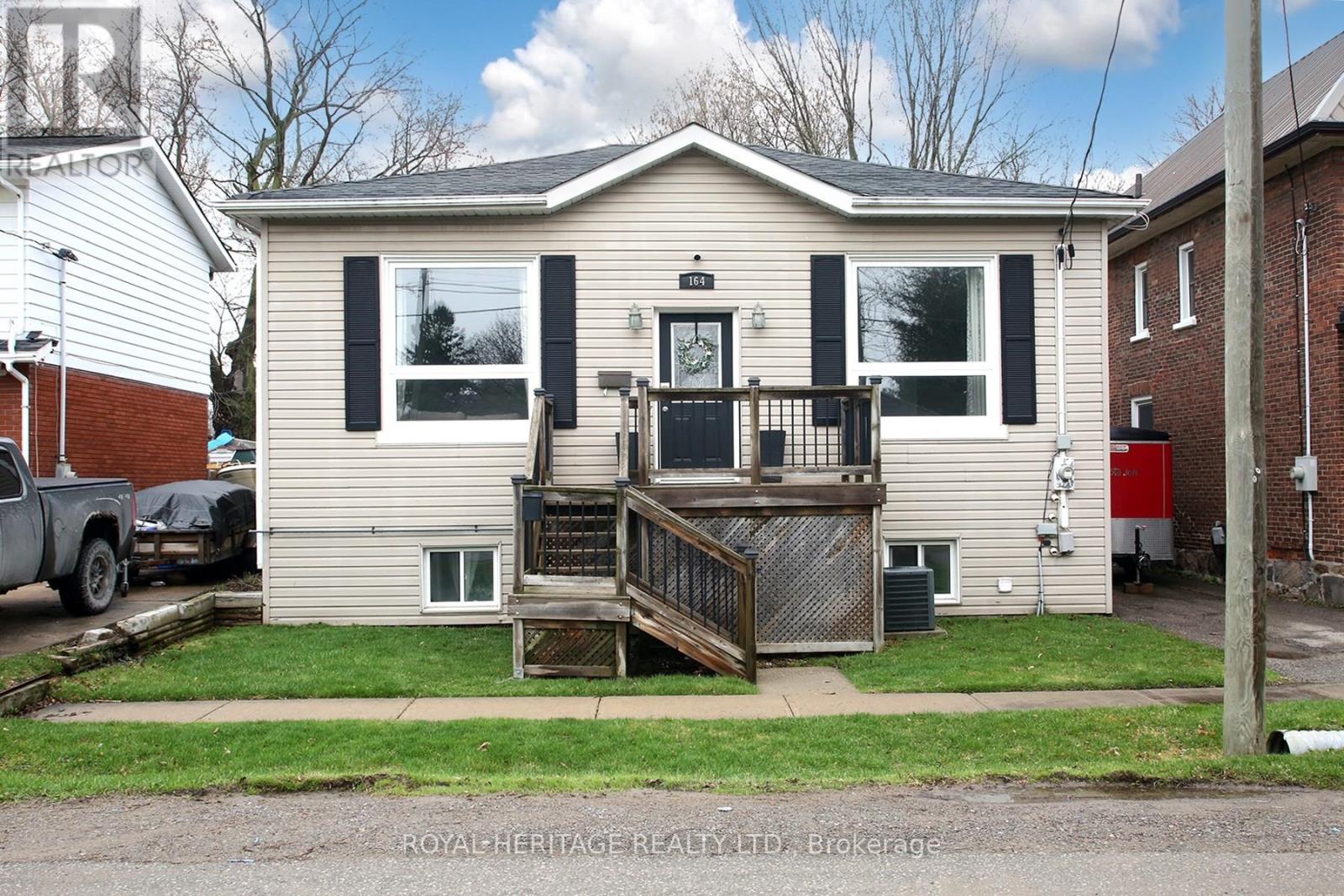 164 Kings Hill Lane, Clarington, Ontario  L1C 1R8 - Photo 1 - E13017216