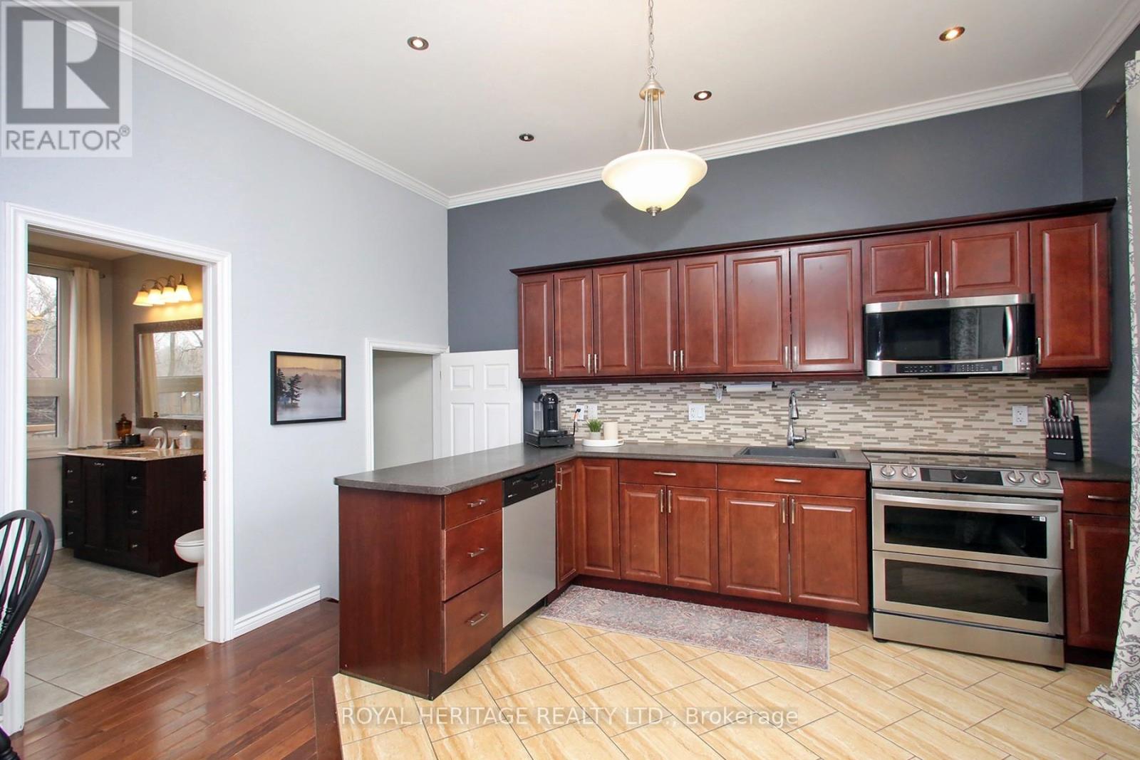 164 Kings Hill Lane, Clarington, Ontario  L1C 1R8 - Photo 11 - E13017216