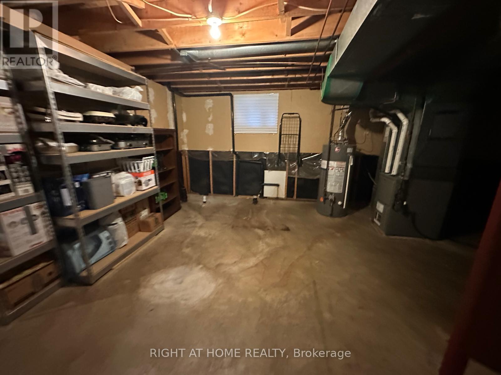 874 Wetherby Lane N, Mississauga, Ontario  L4W 4S9 - Photo 25 - W12911464