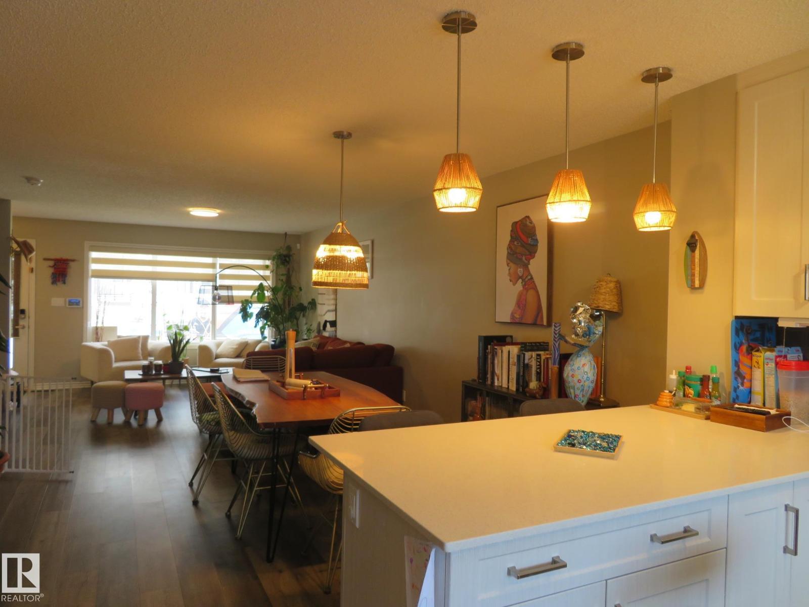 5361 Admiral Girouard St Nw, Edmonton, Alberta  T5E 6X5 - Photo 11 - E4483117