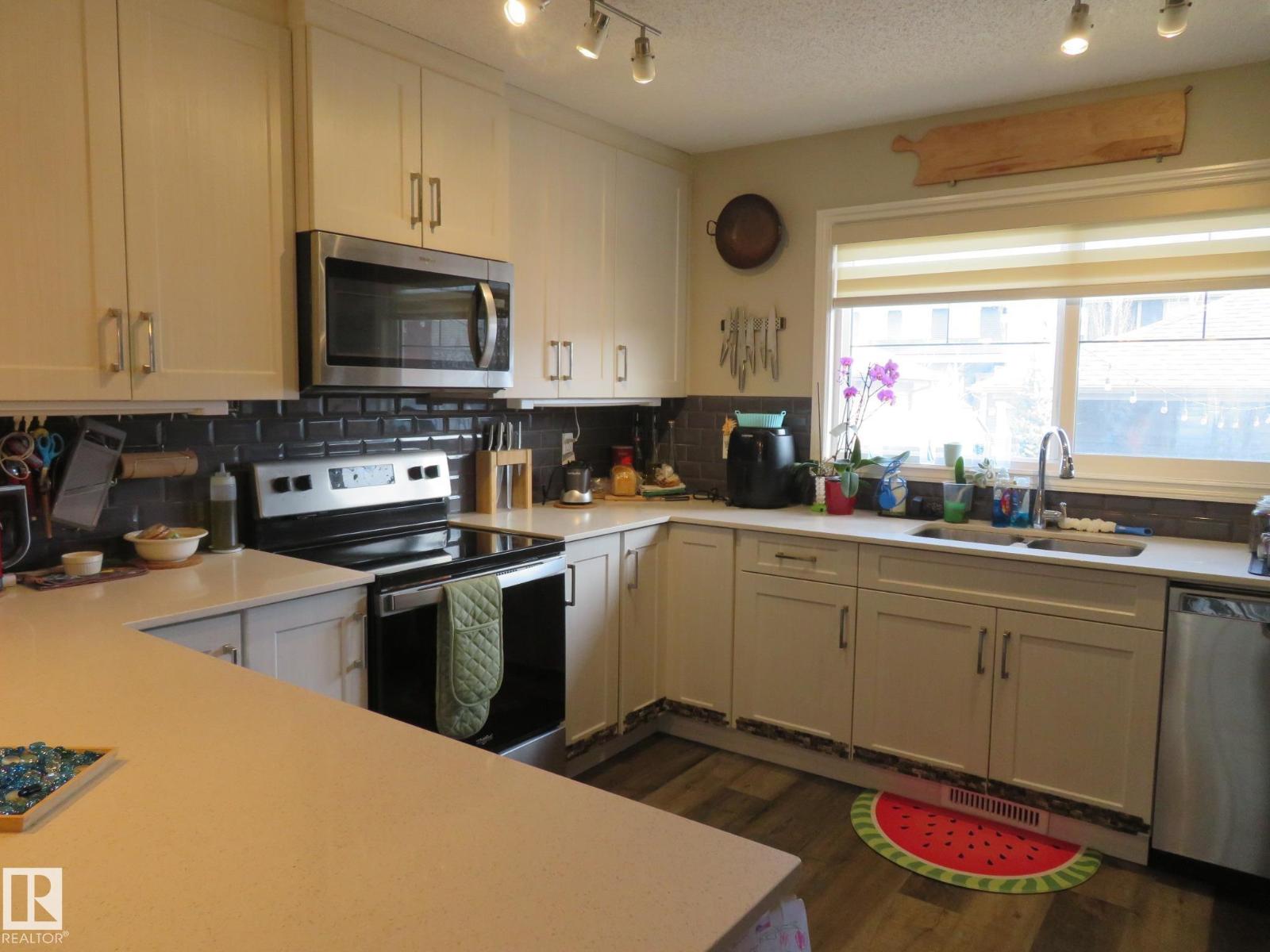 5361 Admiral Girouard St Nw, Edmonton, Alberta  T5E 6X5 - Photo 13 - E4483117