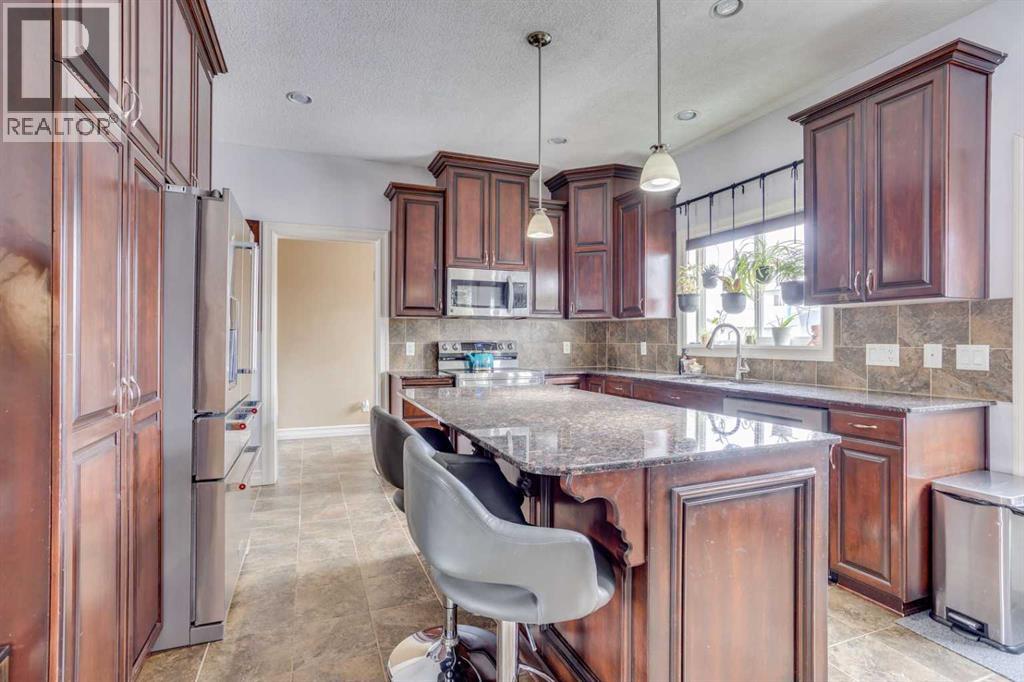 161 Snowy Owl Way, Fort Mcmurray, Alberta  T9K 0R7 - Photo 8 - A2294591