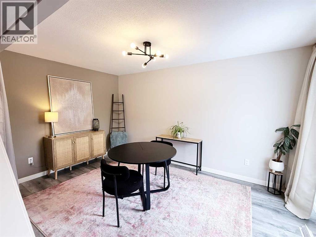 112, 25 Glamis Green SW, Calgary, Alberta  T3E 6V1 - Photo 10 - A2287121