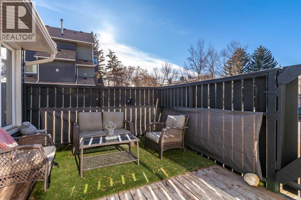 112, 25 Glamis Green SW, Calgary, Alberta  T3E 6V1 - Photo 28 - A2287121