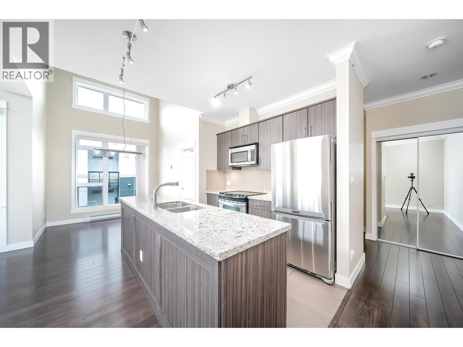 403 6888 Royal Oak Avenue, Burnaby, British Columbia  V5J 4J2 - Photo 10 - R3112201