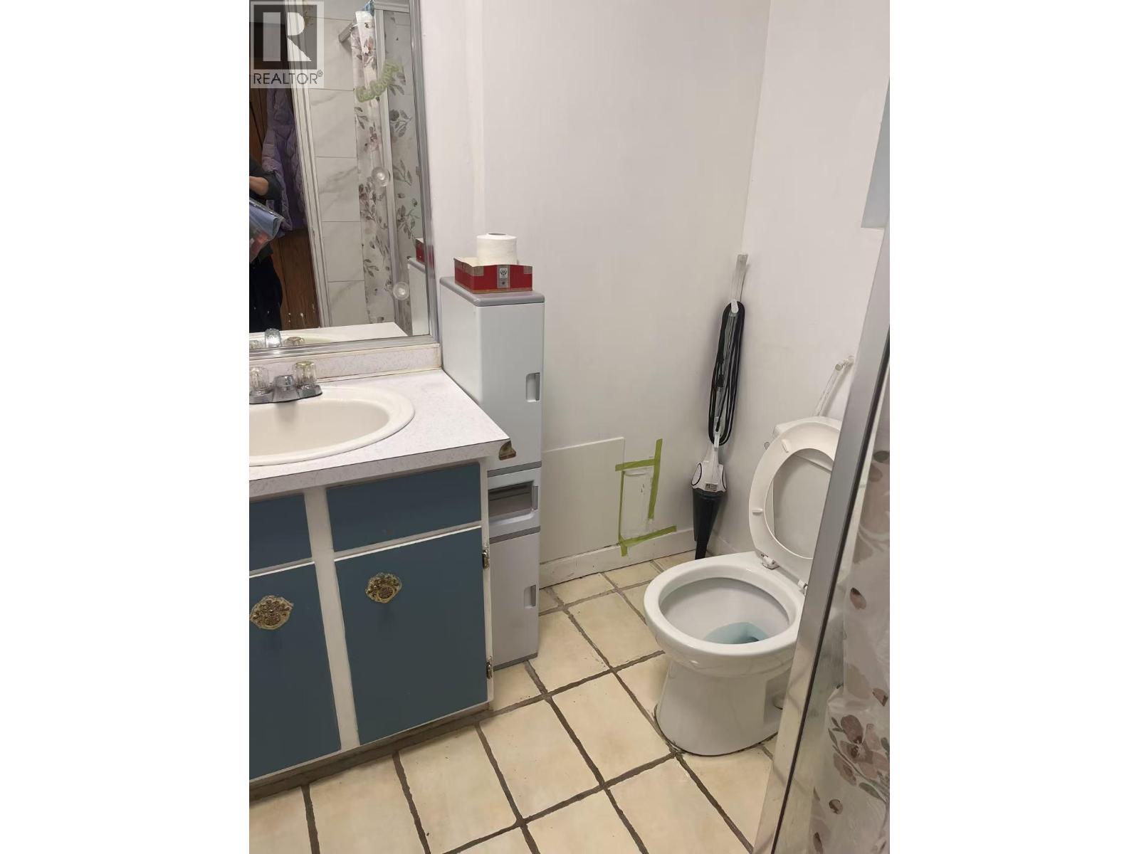 5630 Oben, Vancouver, British Columbia  V6Z 0E7 - Photo 12 - R3113109