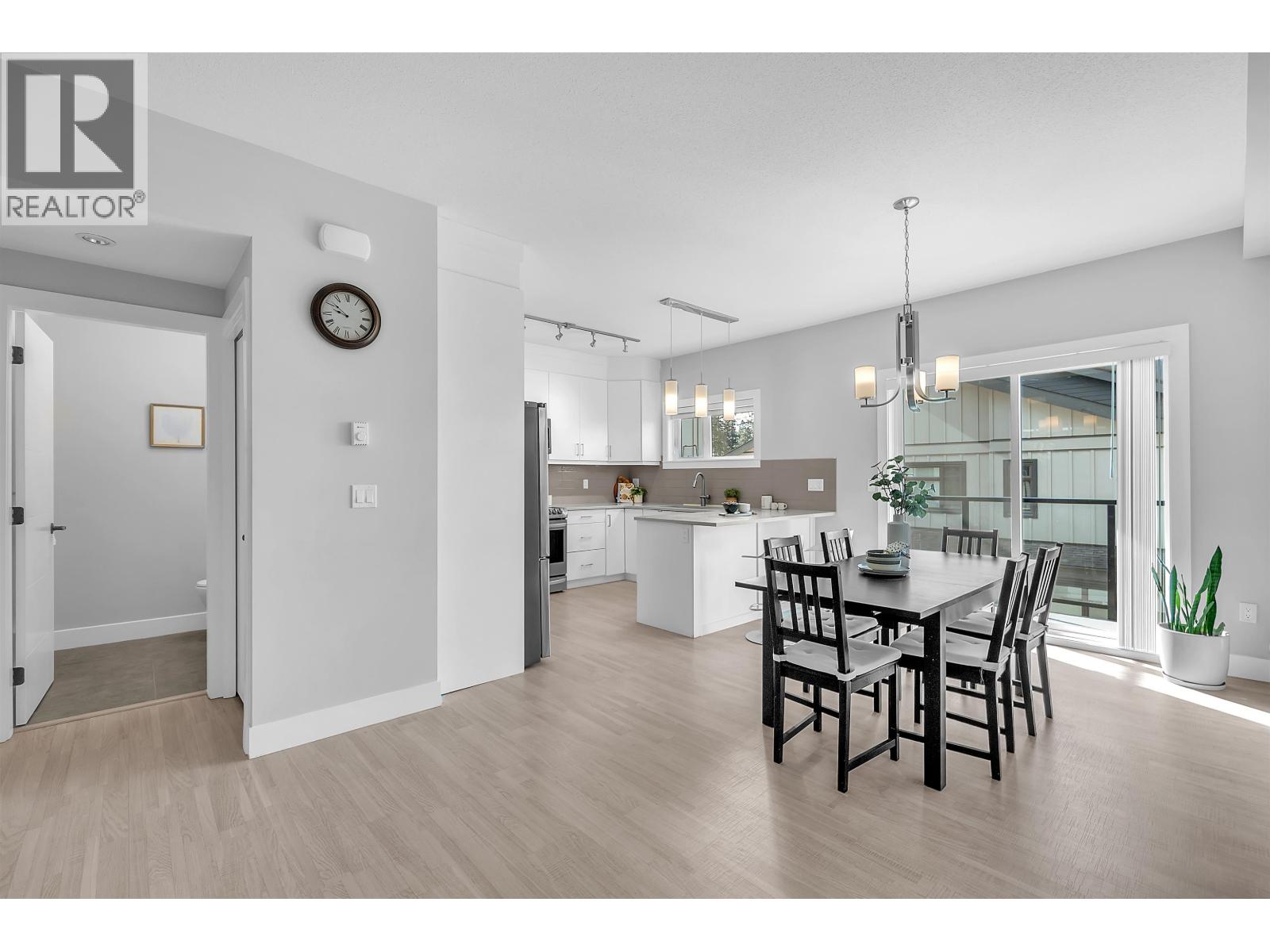 124 3525 Chandler Street, Coquitlam, British Columbia  V3E 0L9 - Photo 8 - R3113111