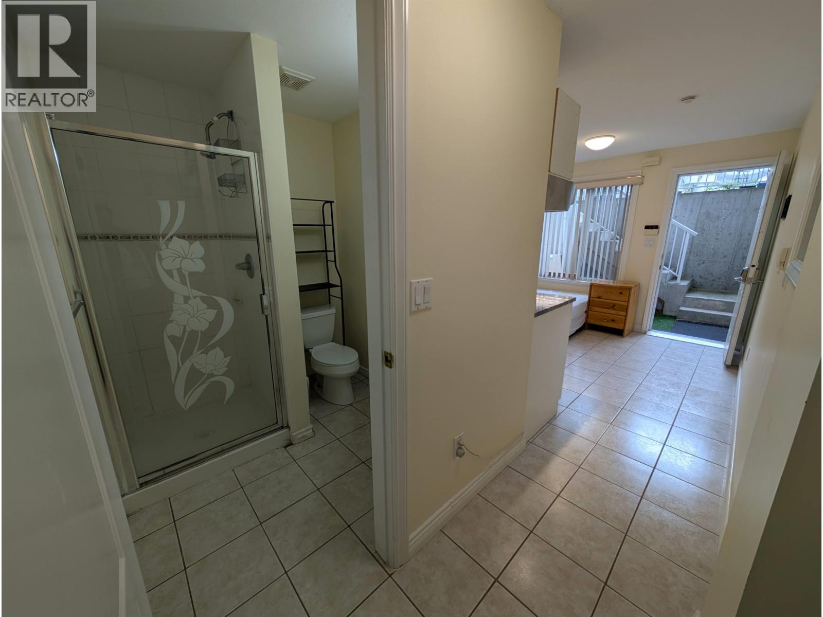 Studio Suite 4xxx Reid Street, Vancouver, British Columbia  V5R 1R7 - Photo 14 - R3113112