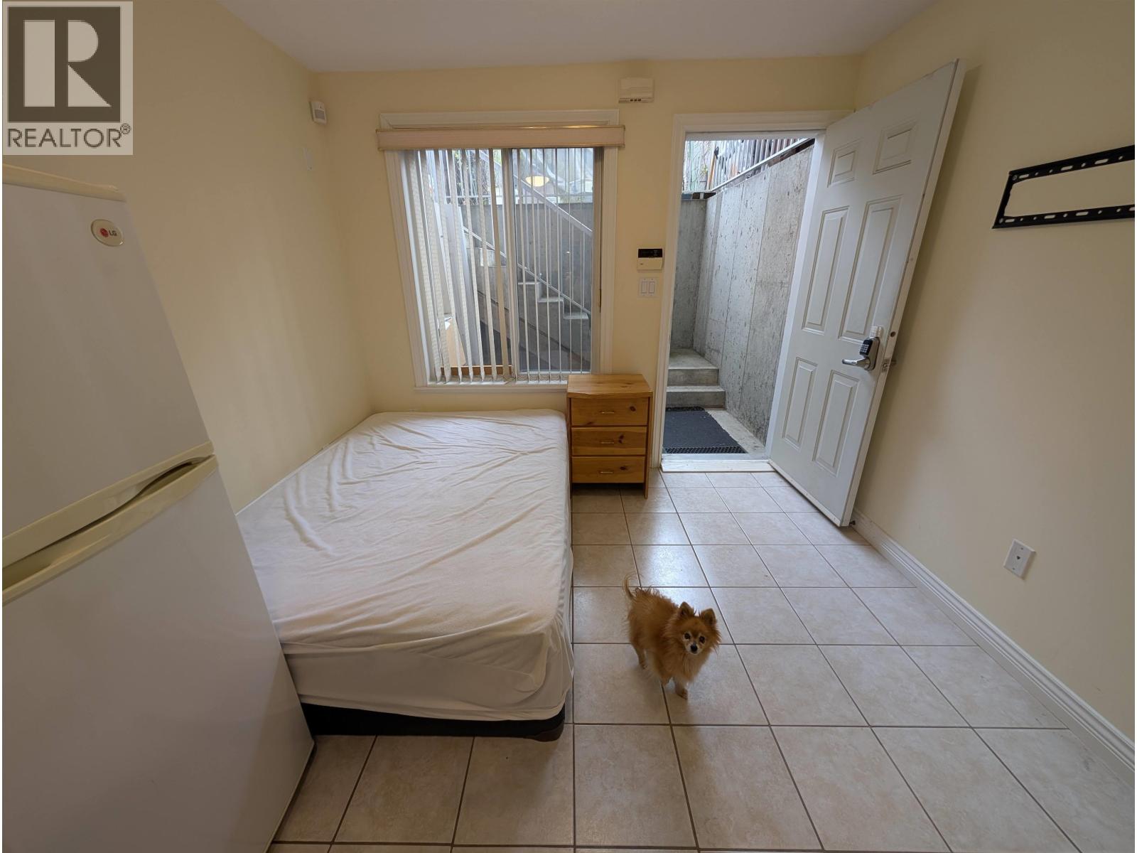 Studio Suite 4xxx Reid Street, Vancouver, British Columbia  V5R 1R7 - Photo 4 - R3113112