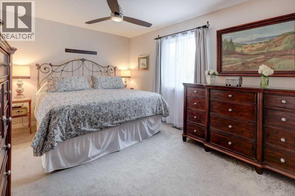 2033 Sagewood Point SW, Airdrie, Alberta  T4b 3P1 - Photo 13 - A2293088