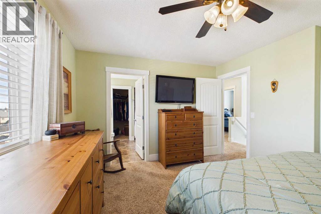 2164 Sagewood Heights Sw, Airdrie, Alberta  T4B 3N4 - Photo 22 - A2300228