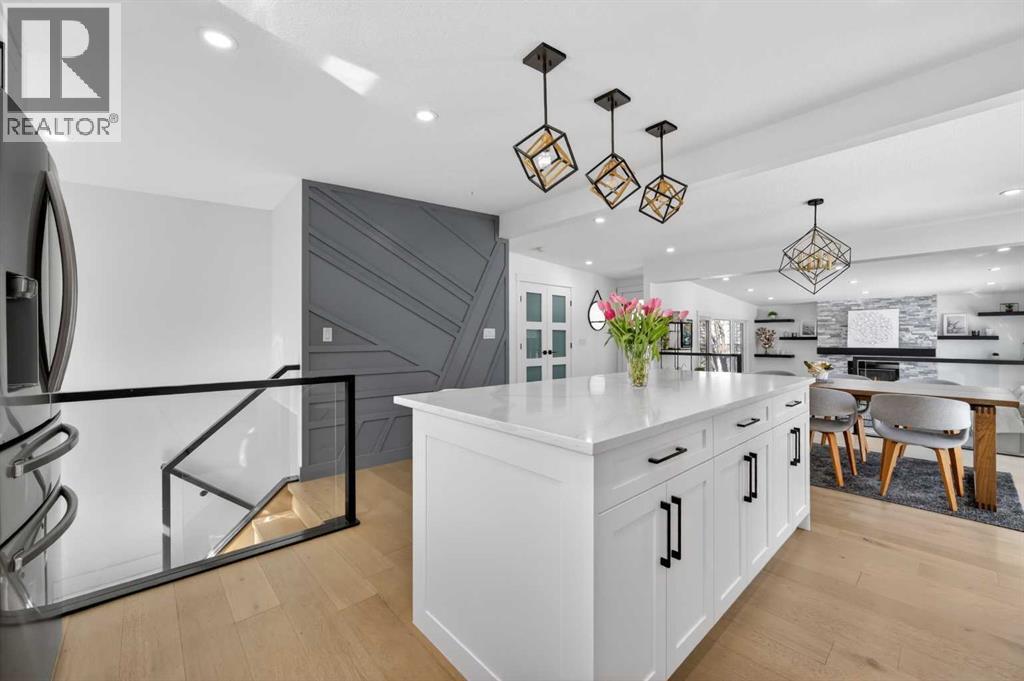 268 Silver Brook Way Nw, Calgary, Alberta  T3B 3G8 - Photo 11 - A2302597