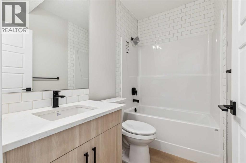 37 Cottageclub Lane, Rural Rocky View County, Alberta  T4C 1B1 - Photo 22 - A2303149