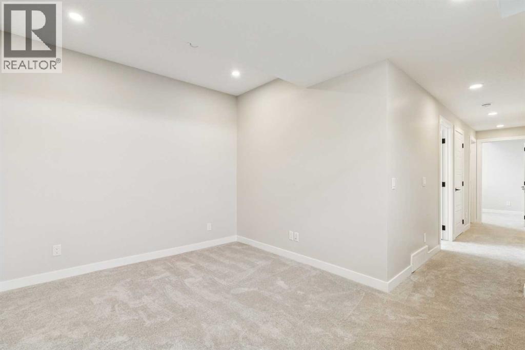 37 Cottageclub Lane, Rural Rocky View County, Alberta  T4C 1B1 - Photo 19 - A2303149