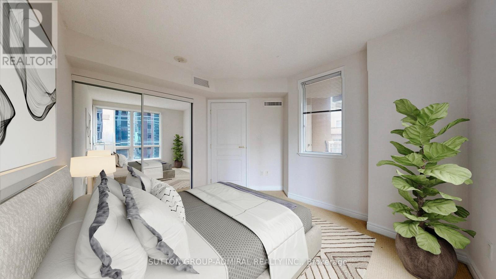 812 - 100 Hayden Street, Toronto, Ontario  M4Y 3C7 - Photo 5 - C13002936