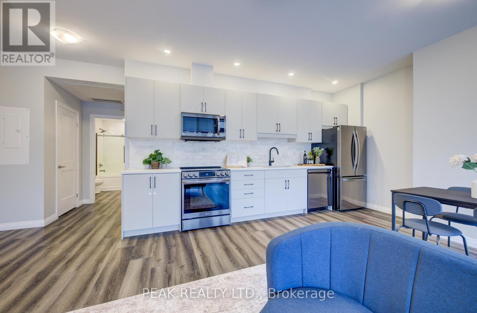 201 - 60 Charles E, Kitchener, Ontario  N2G 0C9 - Photo 5 - X12896596