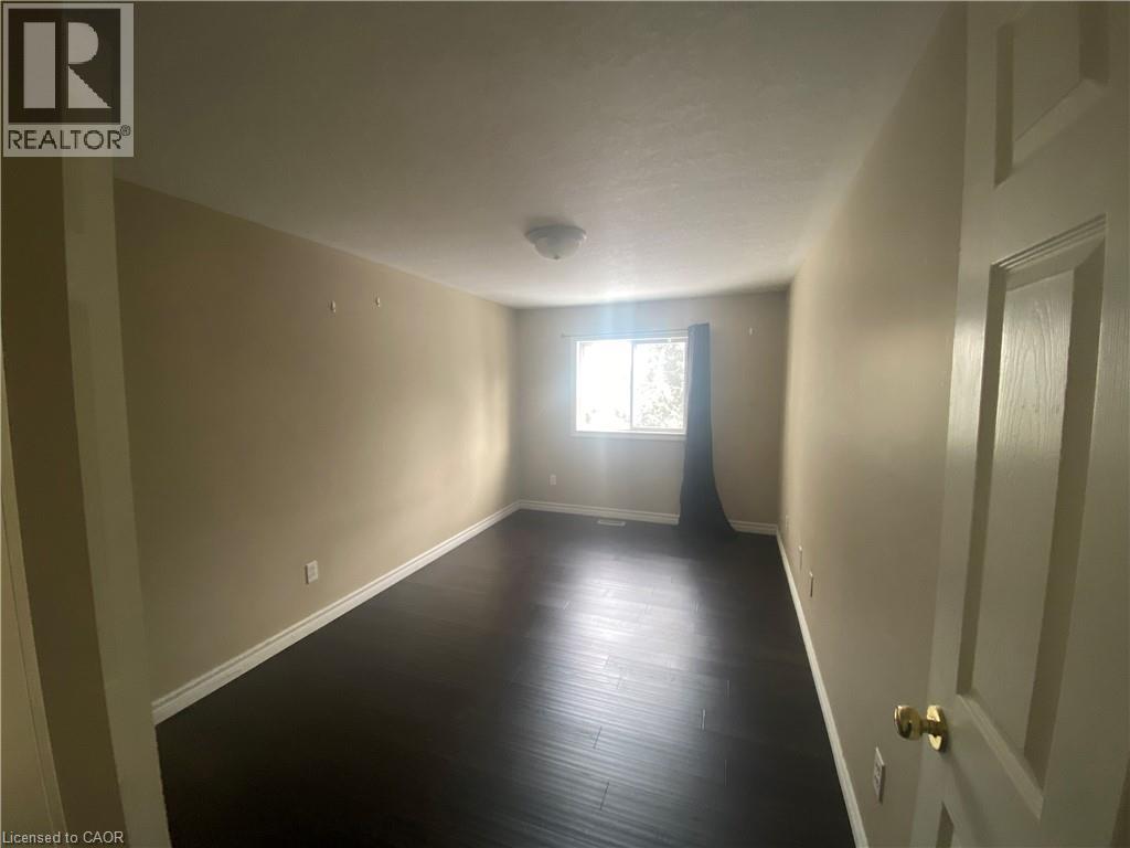 182 Kingswood Drive, Kitchener, Ontario  N2E 1S9 - Photo 11 - 40808412